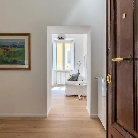Bright Acquario Apartment